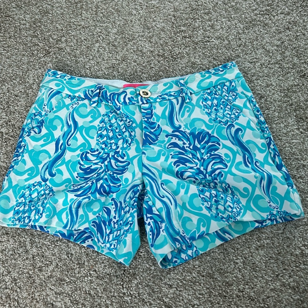 Lilly Pulitzer, pineapple, dark and light blue